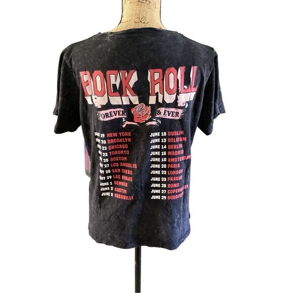 Dramatic Rock & Roll T-Shirt - Picture 3 of 7